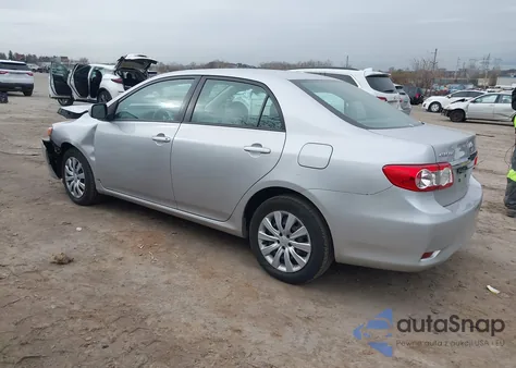 2012 Toyota Corolla Le z USA, uszkodzony, nr VIN 2T1BU4EE5CC861919